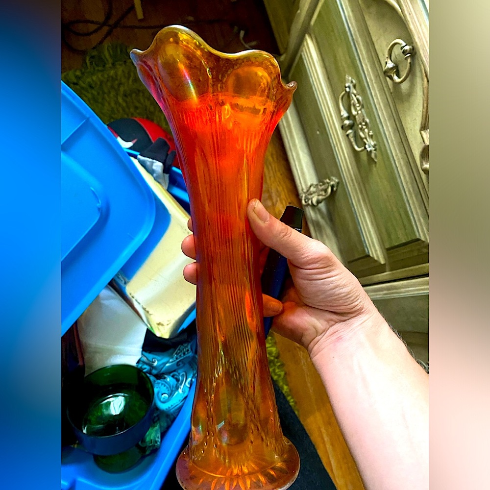 Vintage Imperial Glass Company Vase
Orange Carnival Glass, Beaded Bullseye